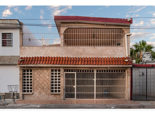 Casa En Venta En Villas La Merced