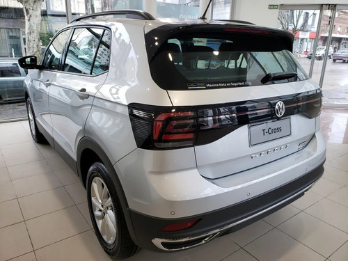 Imagen 6 de 15 de Volkswagen T-cross Comfortline 200 Tsi At 0 Km 2022
