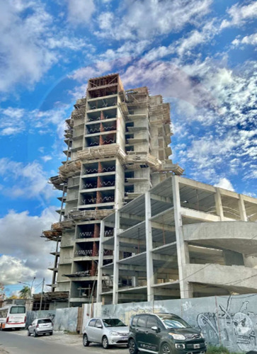 Venta Dpto 1 Amb. Tigre Vista Al Rio. Hotel