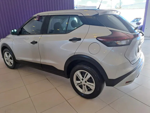 Nissan Kicks 1.6 Active CVT (flex)