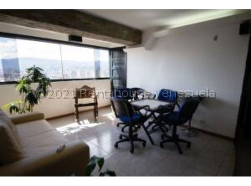 Imagen 5 de 16 de #22-12074 Bello Y Amplio Penthouse En El Marques