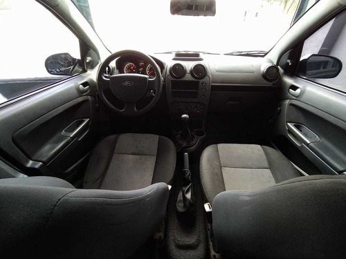 Ford Fiesta 1.6 Max One Ambiente 2011