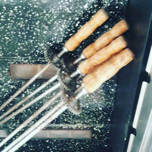 Imagem 3 de 5 de Vendo Assadeira De Frango Capacidade De 30 Frangos