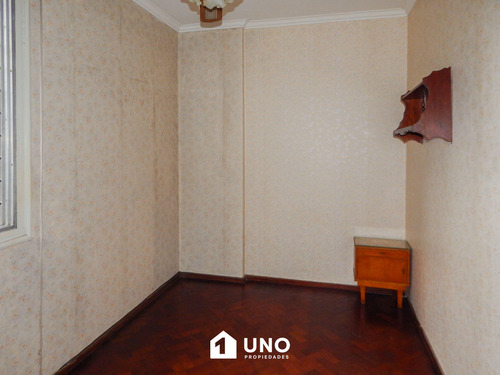 Dorrego Y Urquiza - Piso Exclusivo De 2/3 Dormitorios.