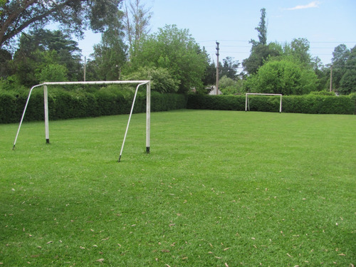Imagen 15 de 18 de Hermosa Casa Quinta En Ezeiza, Carlos Spegazzini. Ideal Para Disfrutar Con Familia Y Amigos!