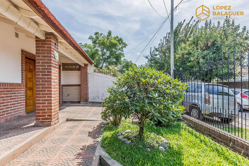 Casa 4 Amb En Ciudad Evita - Apto Credito - Pileta