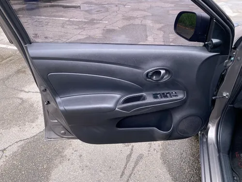 Nissan Versa 1.6 Advance
