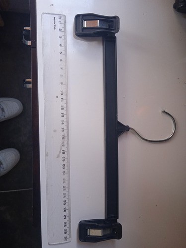 Imagen 2 de 2 de Gancho Plástico Para Pantalon Docena