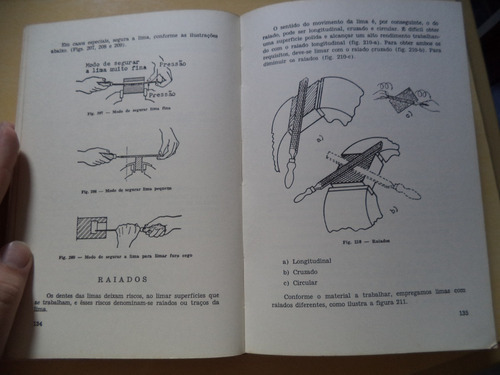 Manual Ajustador De Bancada E Ferramentaria De Bancada = Livro De Américo Yoshida - Ano De 1976 (Usado)