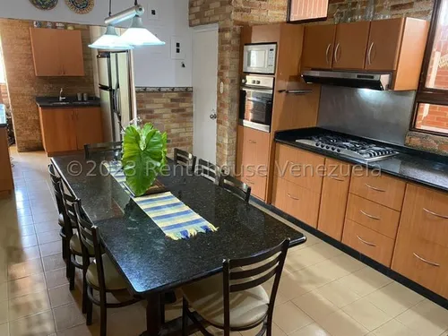 Casa En Venta El Cafetal 24-75