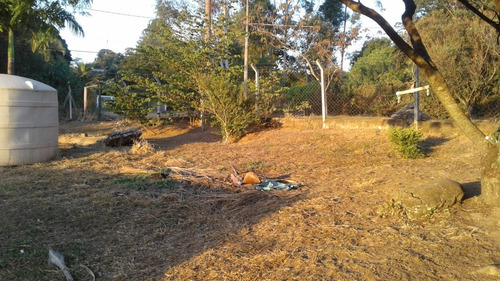 Imagem 11 de 20 de Chácara 2200m2 Área Construida 300m2 Casa 2 Dorms,sala,cozinha,banheiro,área C/churrasqueira,piscina,2 Vagas Cobertas - Ch00031 - 68784489