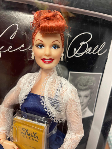 Barbie Collector Muñeca Lucile Ball Pelirroja Excelente (Usado)