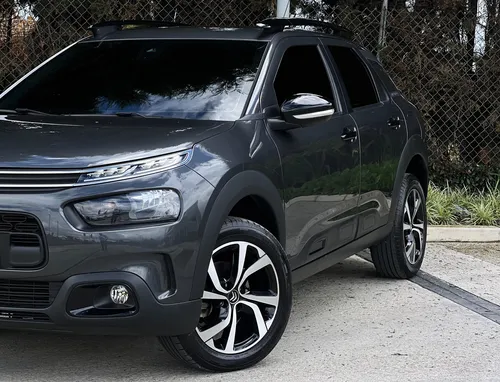 Citroën C4 Cactus 1.6 Shine Turbo Aut