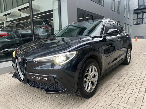 Alfa Romeo Stelvio 2.0 200cv Distictive