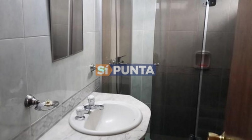 Imagen 10 de 12 de Casa En Venta