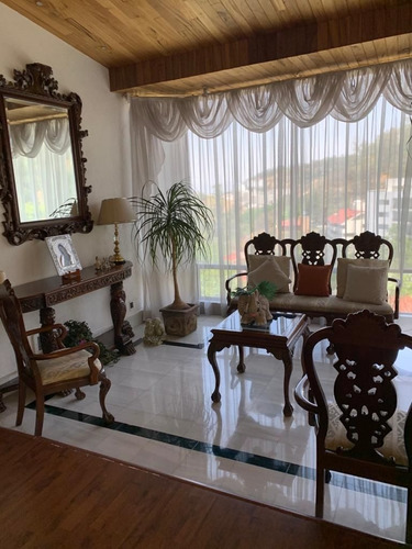 Imagen 4 de 22 de Oportunidad De Gran Residencia Con Jardín