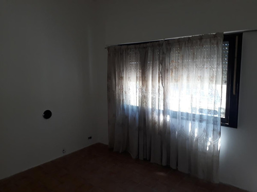 Imagen 2 de 9 de Ph - Independiente - 70 M2 Aprox. - El Palomar