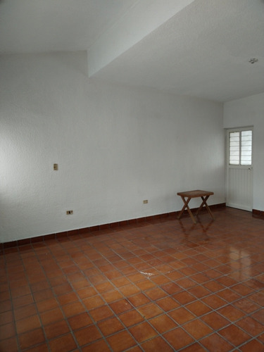 Imagen 20 de 25 de Se Vende Casa En San Bernabe