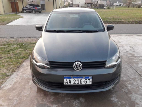 Volkswagen Voyage 1.6 Trenline 101cv 2016