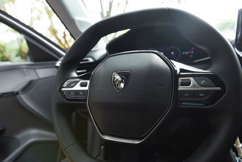 Peugeot 208 1.6 Allure At