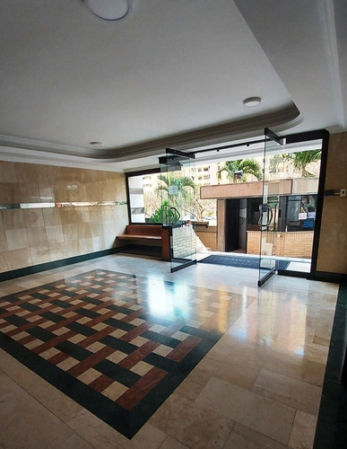 Imagen 2 de 12 de Apartamento Trigaleña Alta Venta Edificio Con Planta