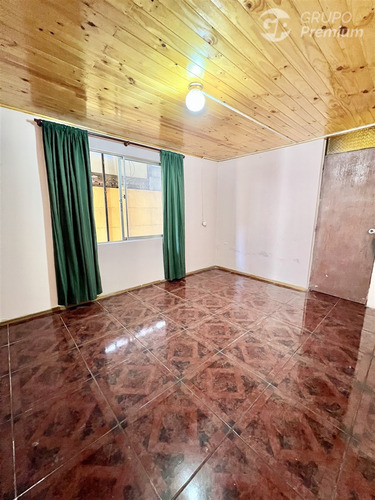 Casa En Venta De 3d - 1b En San Felipe