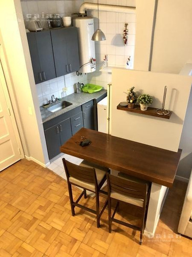 Imagen 7 de 17 de Excelente Duplex Refaccionado A Nuevo - Recoleta