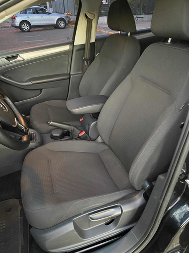 Volkswagen Vento 2.0 Advance I 110cv 2015