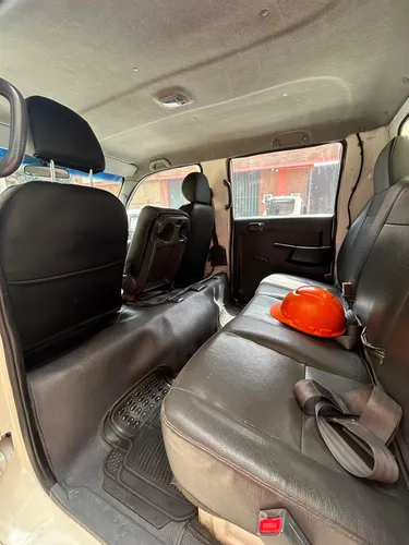 Kia K2700