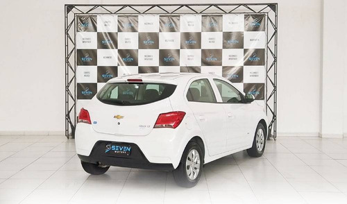 Chevrolet Onix 1.0 Mpfi Lt 8v Flex 4p Manual