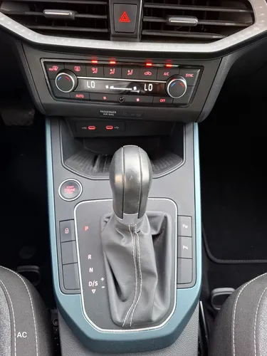 Seat Arona 1.6 Xperience Tiptronic