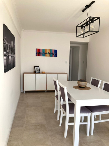 Imagen 3 de 15 de Departamento De 2 Ambientes C/dependencia De Servicio