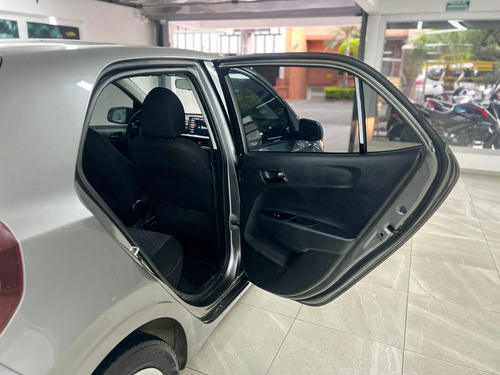Kia Picanto 1.0 Vibrant Mt