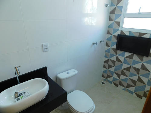 Jardim Icaraíba - Peruíbe / Sp - Casa Com Piscina À Venda.