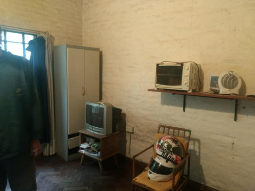 Casa En Venta Varios Ambiente - Castelar Norte Residencial