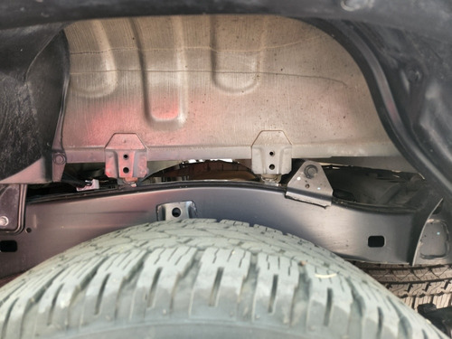 Imagen 5 de 5 de Toyota Hilux 2.8 Srv Manual 204cv