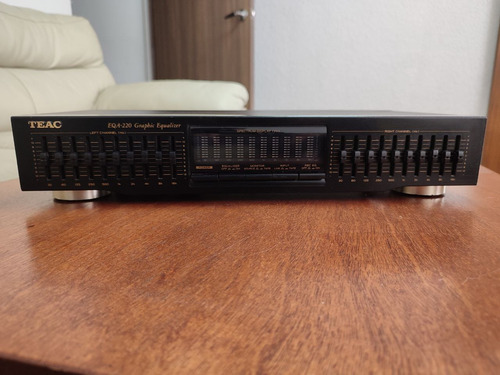 Ecualizador Teac Modelo Eqa-220 Ii
