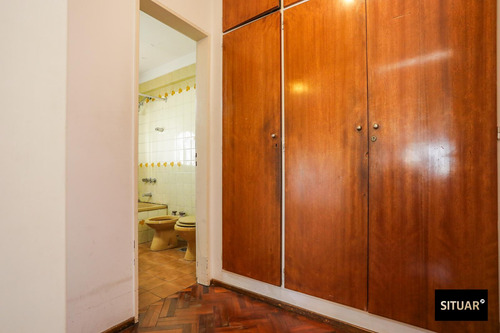 Venta De Departamento 2 Dormitorios + Cochera + Baulera