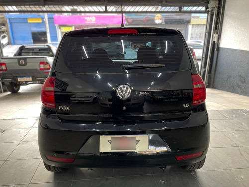 Imagem 4 de 20 de Volkswagen Fox 1.6 Completo Com Baixissimo Km + Pneus Novos
