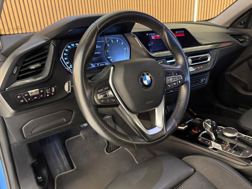 BMW I8 Coupé 218i