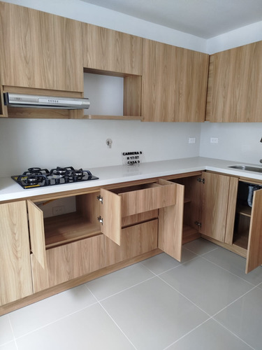 Casa De 2 Niveles En Venta En La Ceja(sector Unidad Deportiva).