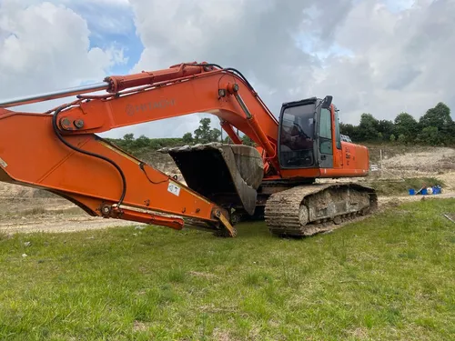 Excavadora Hitachi 330 Zx Modelo 2005