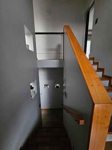 Alquiler Anual Impecable Casa En Barrio Cerrado