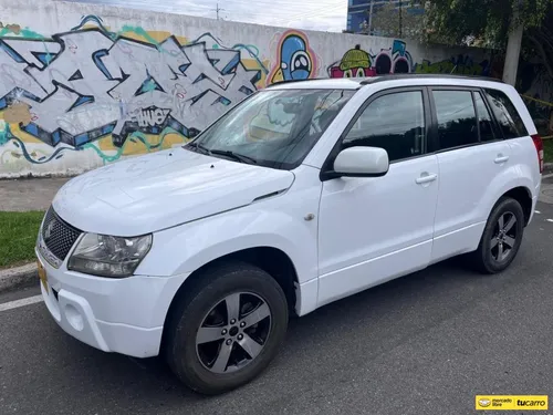 Chevrolet Grand Vitara Sz 2000cc Mt Aa