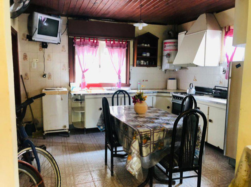 Ph En Venta - 3 Dormitorios 1 Baño - 453mts2 - Santa Teresita