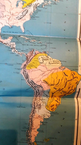Antiguo Mapa America Fisico Argentina Entelado 76 X 50 Cm (Usado)