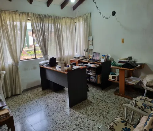 Vendo Casa En Ciudad Jardín Cali