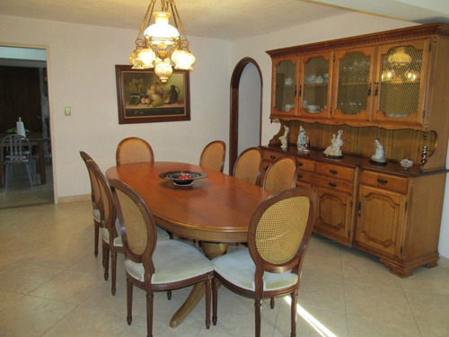 Se Vende Apartamento En Lomas De Prados Del Este Mls #24-28890