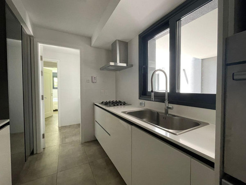 Imagen 14 de 30 de Departamento - Puerto Buceo- 3 Dorm Y Servicio Completo- 3 Gges Con Renta