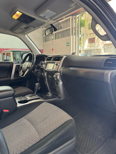 Toyota 4runner Sr5 2016 4x4